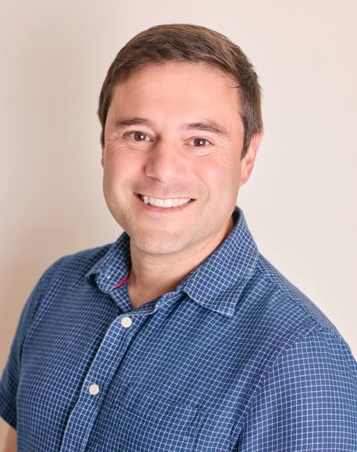 Dr. Kennedy Fragatta